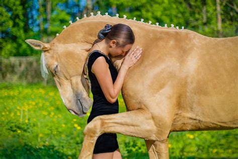 And dont't foget that <b>horse</b> fucking is very strong, you must be careful. . Hores sex with girl